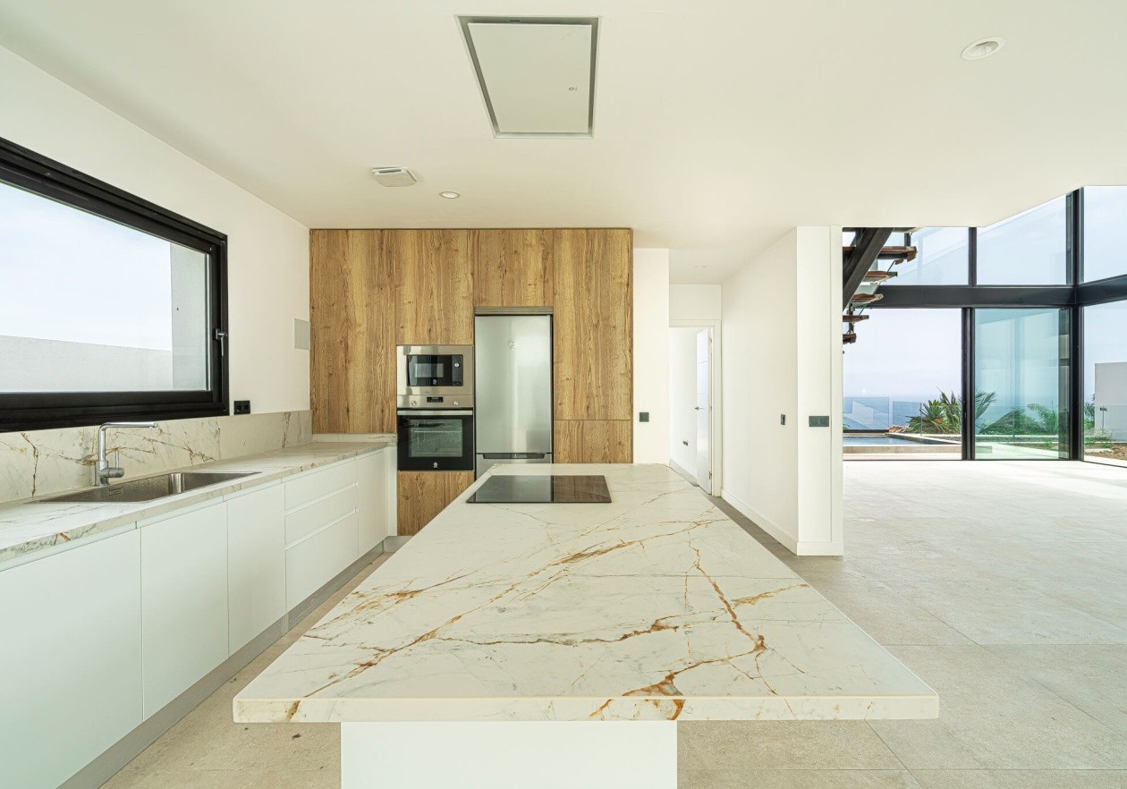 VILLA DE LUJO CON VISTAS AL MAR 