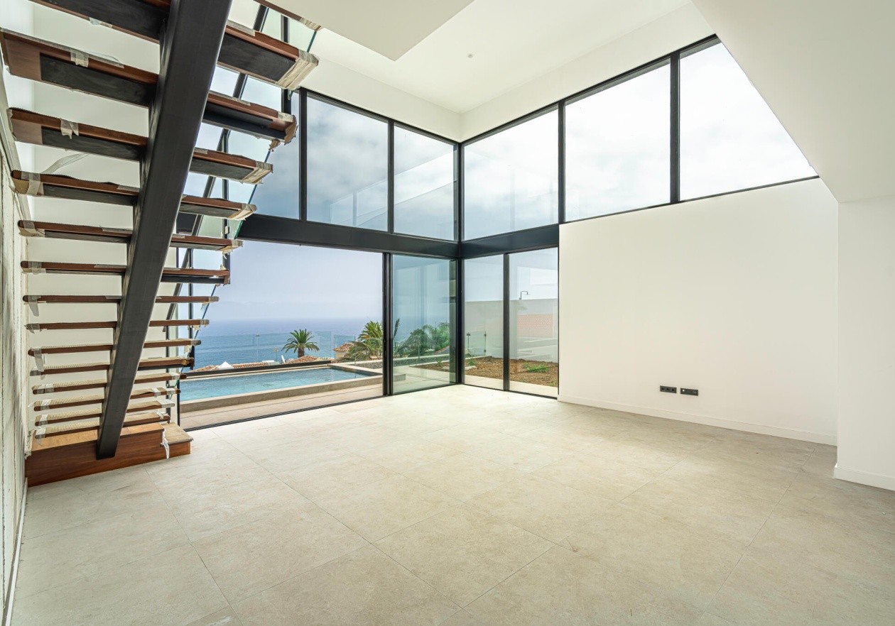 VILLA DE LUJO CON VISTAS AL MAR 