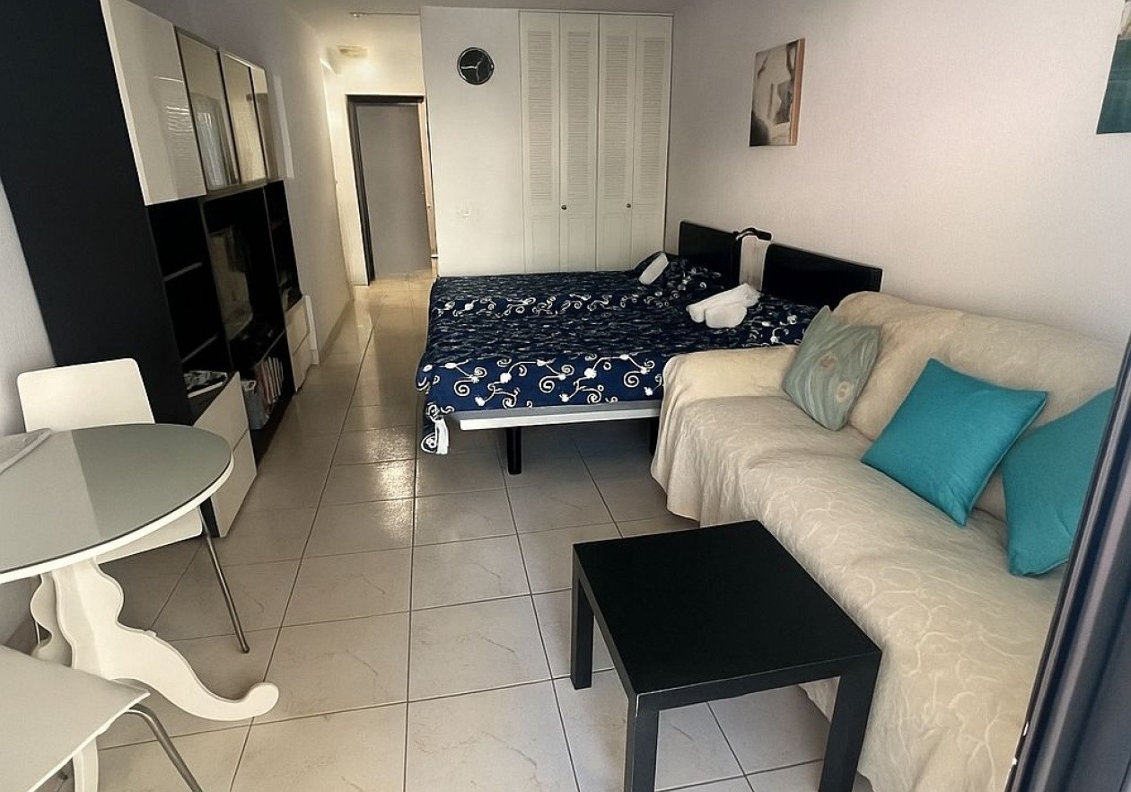 Acogedor estudio con terraza en Los Cristianos 