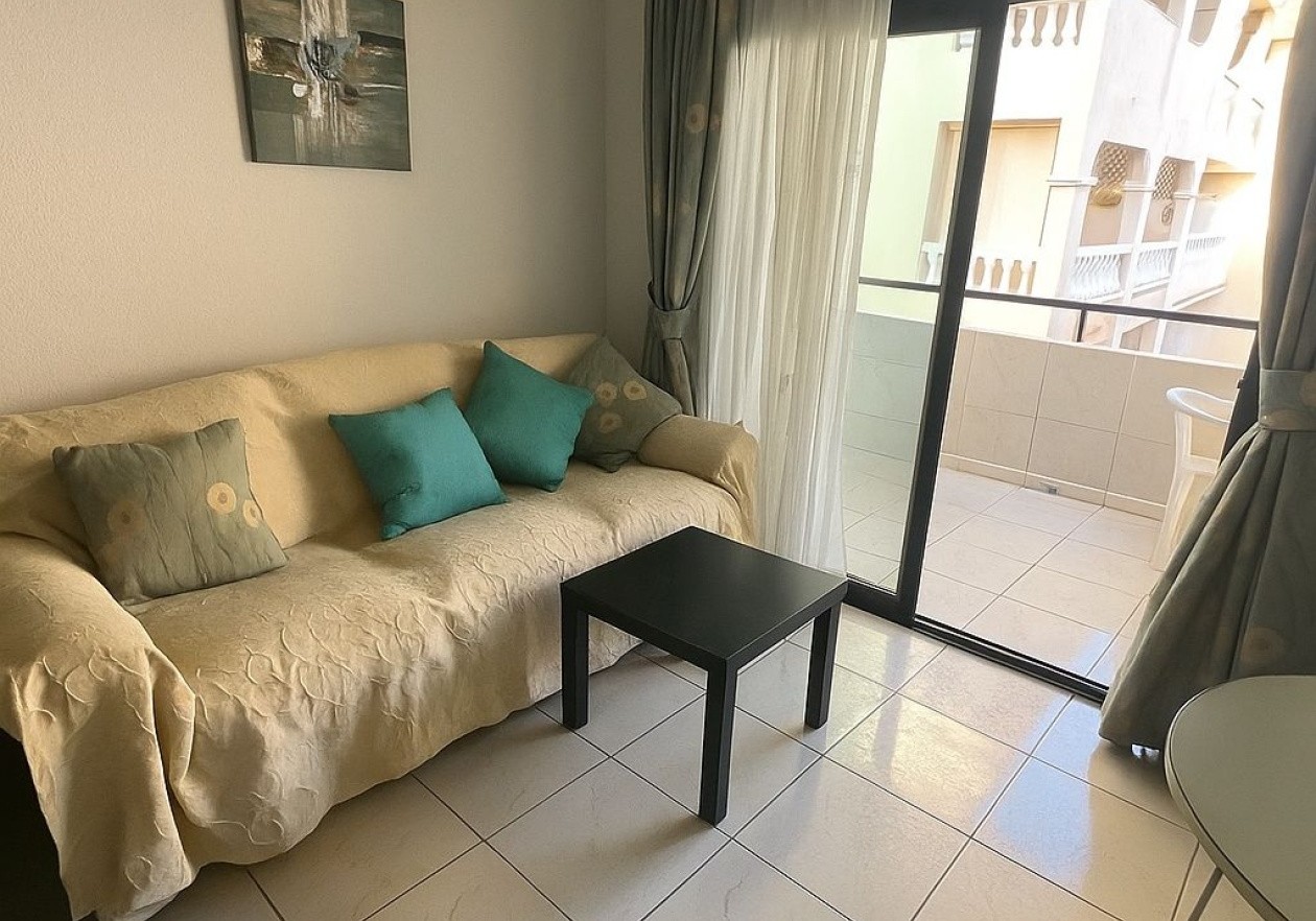 Acogedor estudio con terraza en Los Cristianos 