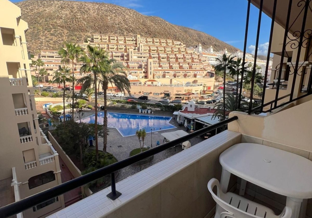 Acogedor estudio con terraza en Los Cristianos 
