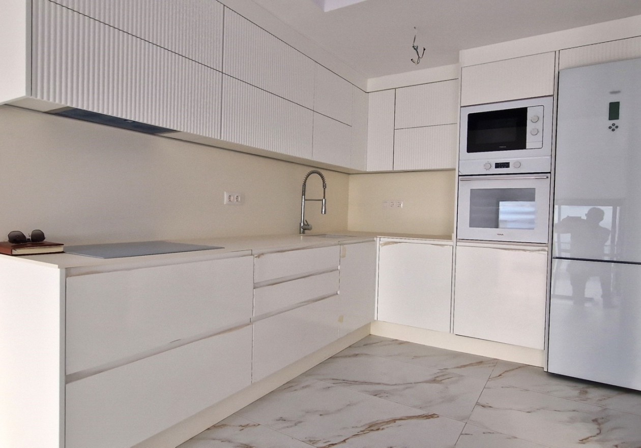 Dúplex con terraza y vistas al mar en Los Gigantes