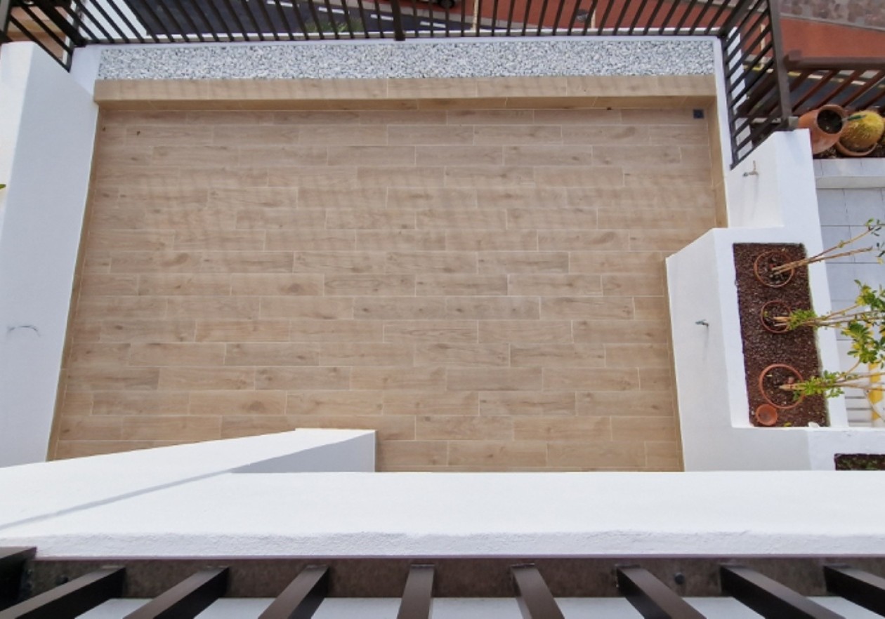 Dúplex con terraza y vistas al mar en Los Gigantes