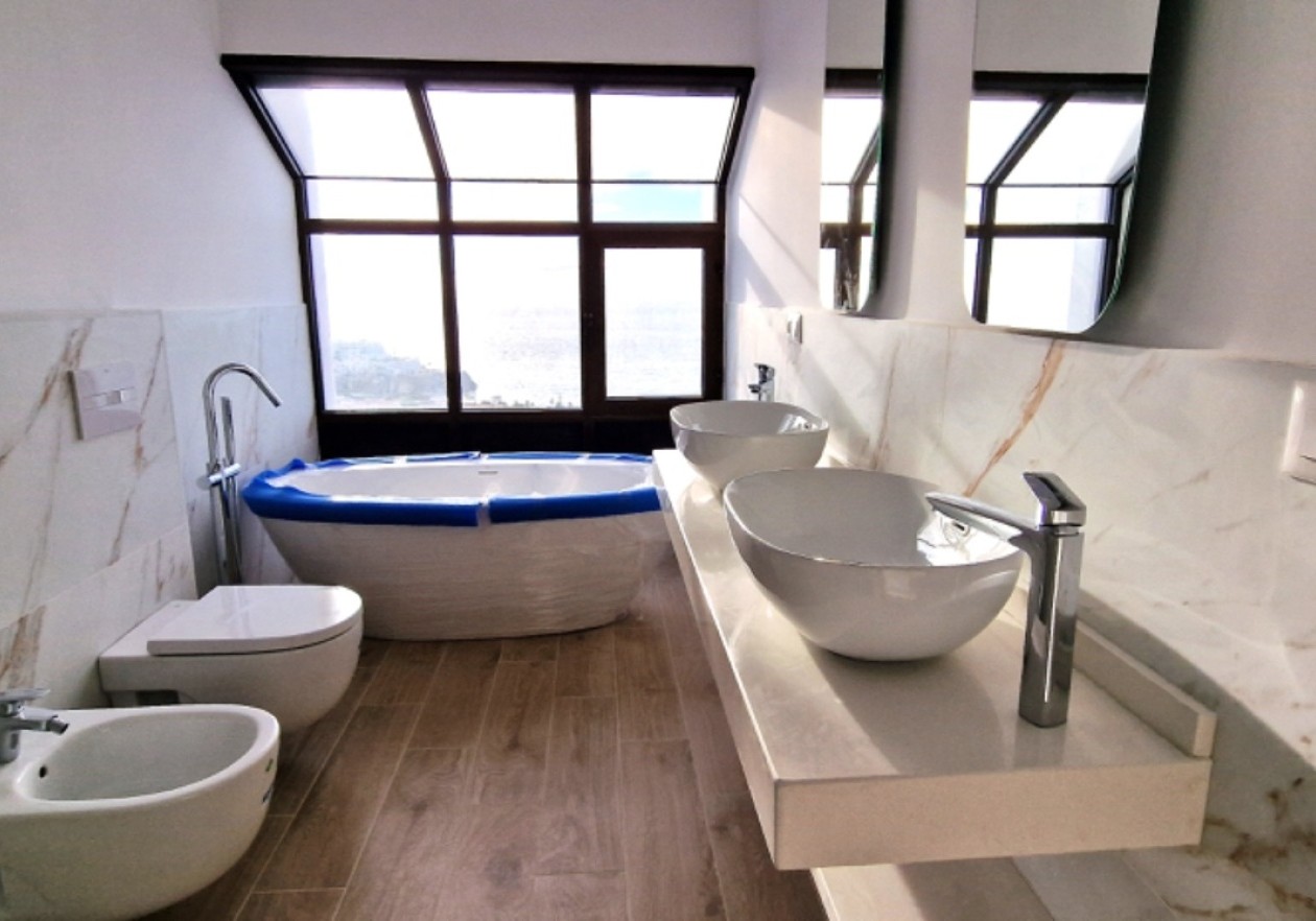 Dúplex con terraza y vistas al mar en Los Gigantes