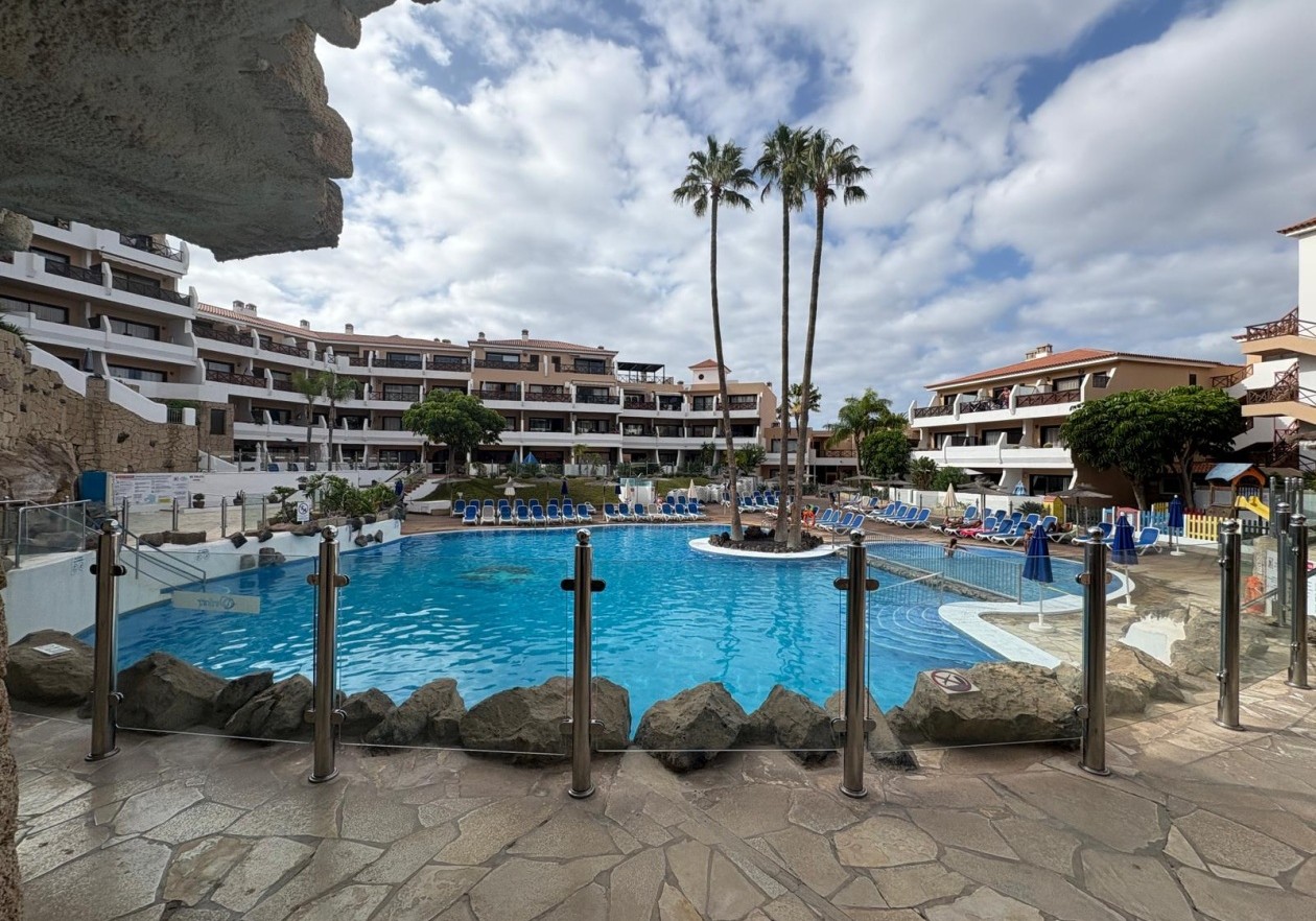 Commercial premises for sale in tourist complex - San Miguel de Abona