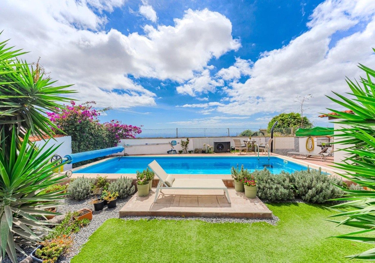 Casa independiente con piscina - San Isidro, Granadilla de Abona