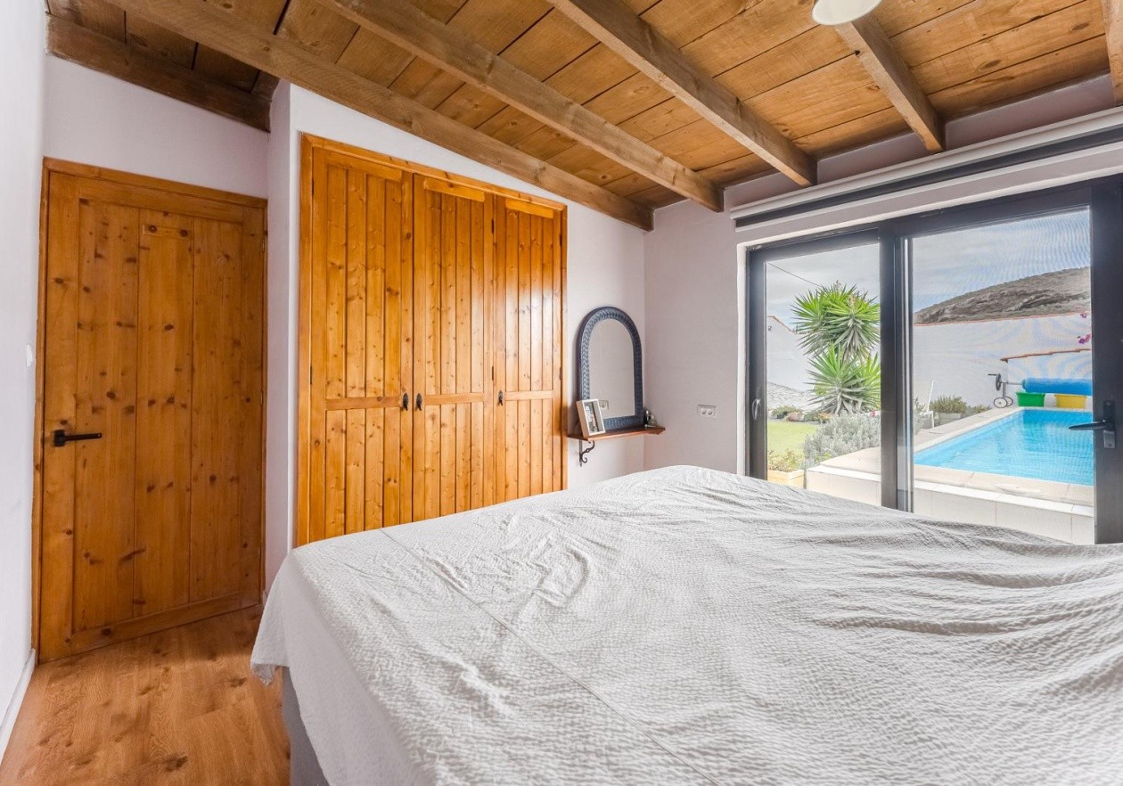 Casa independiente con piscina - San Isidro, Granadilla de Abona