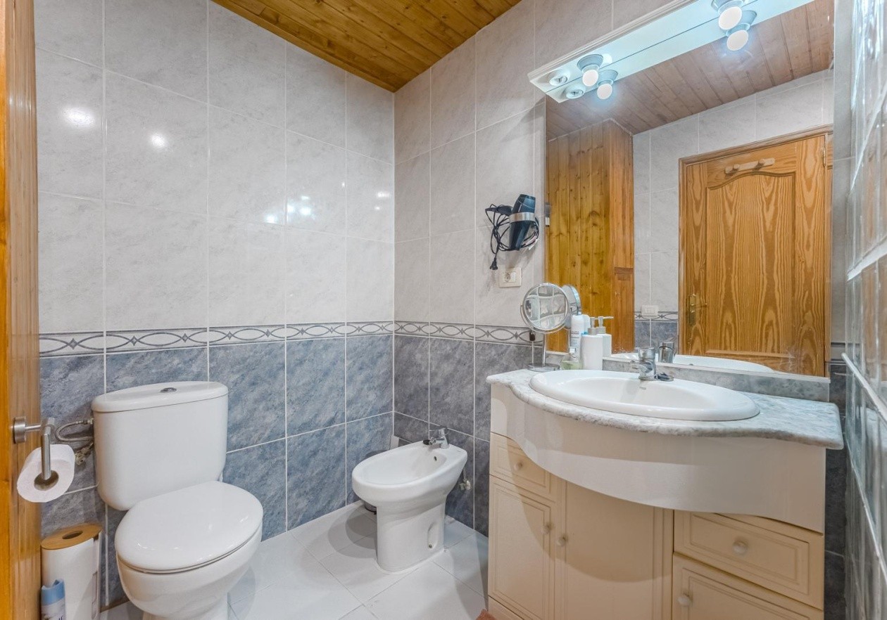 Casa independiente con piscina - San Isidro, Granadilla de Abona