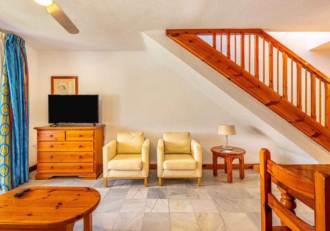 Dúplex de 1 dormitorio en Parque Santiago 3 – Vistas laterales al mar y montaña