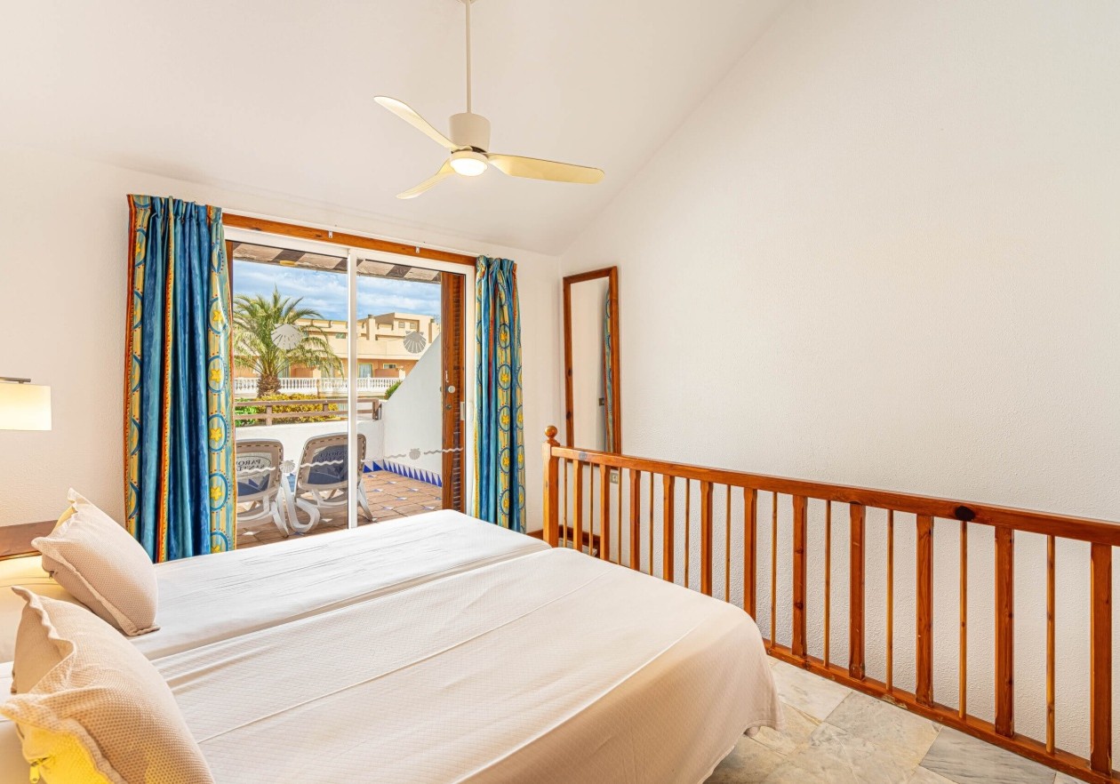 Dúplex de 1 dormitorio en Parque Santiago 3 – Vistas laterales al mar y montaña
