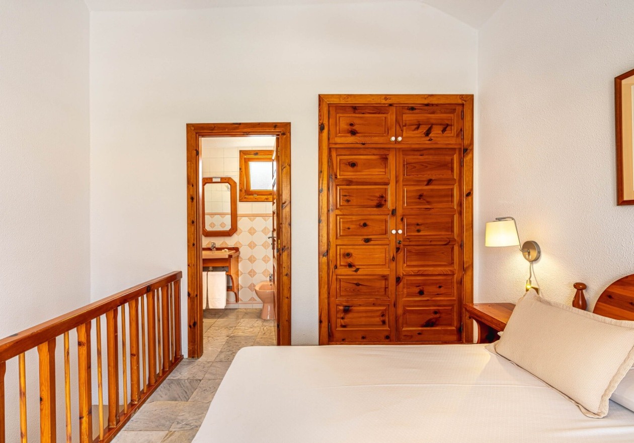 Dúplex de 1 dormitorio en Parque Santiago 3 – Vistas laterales al mar y montaña