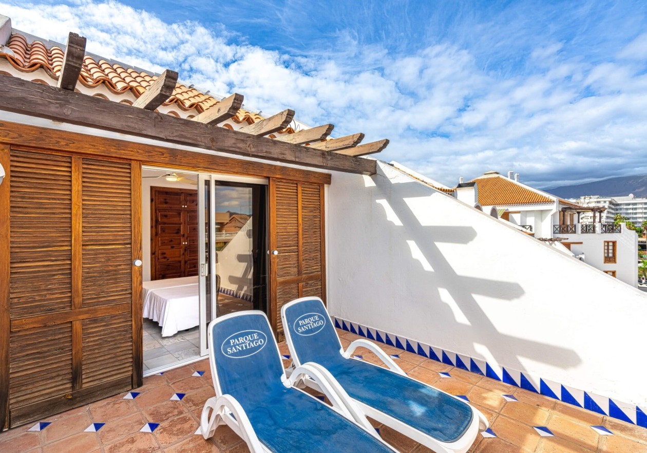 Dúplex de 1 dormitorio en Parque Santiago 3 – Vistas laterales al mar y montaña