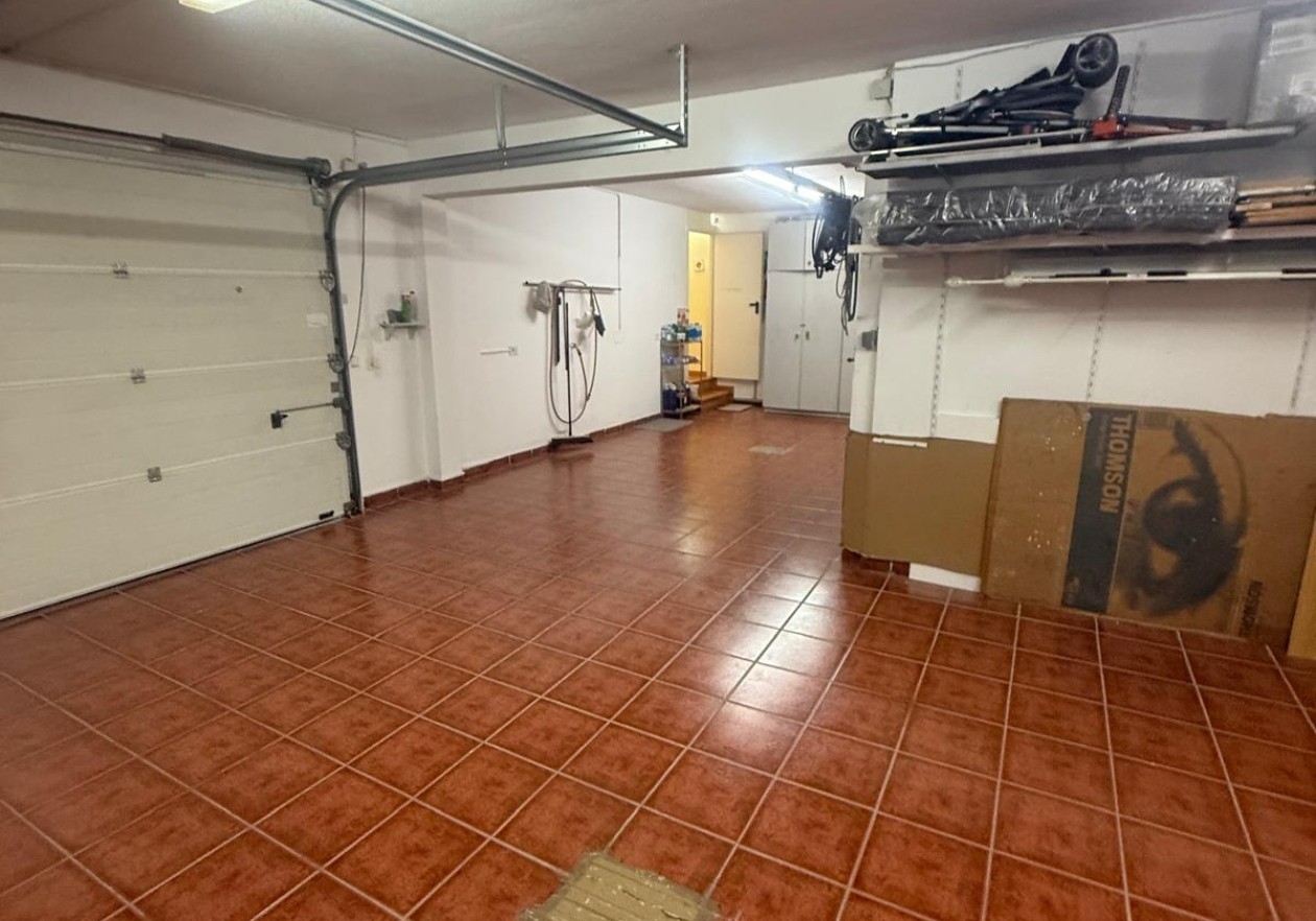 Townhouse with Sea Views in Roque del Conde