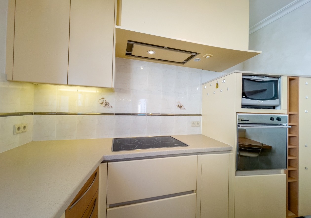 Lujosa villa en el complejo Parque la Duquesa - Bahía del Duque