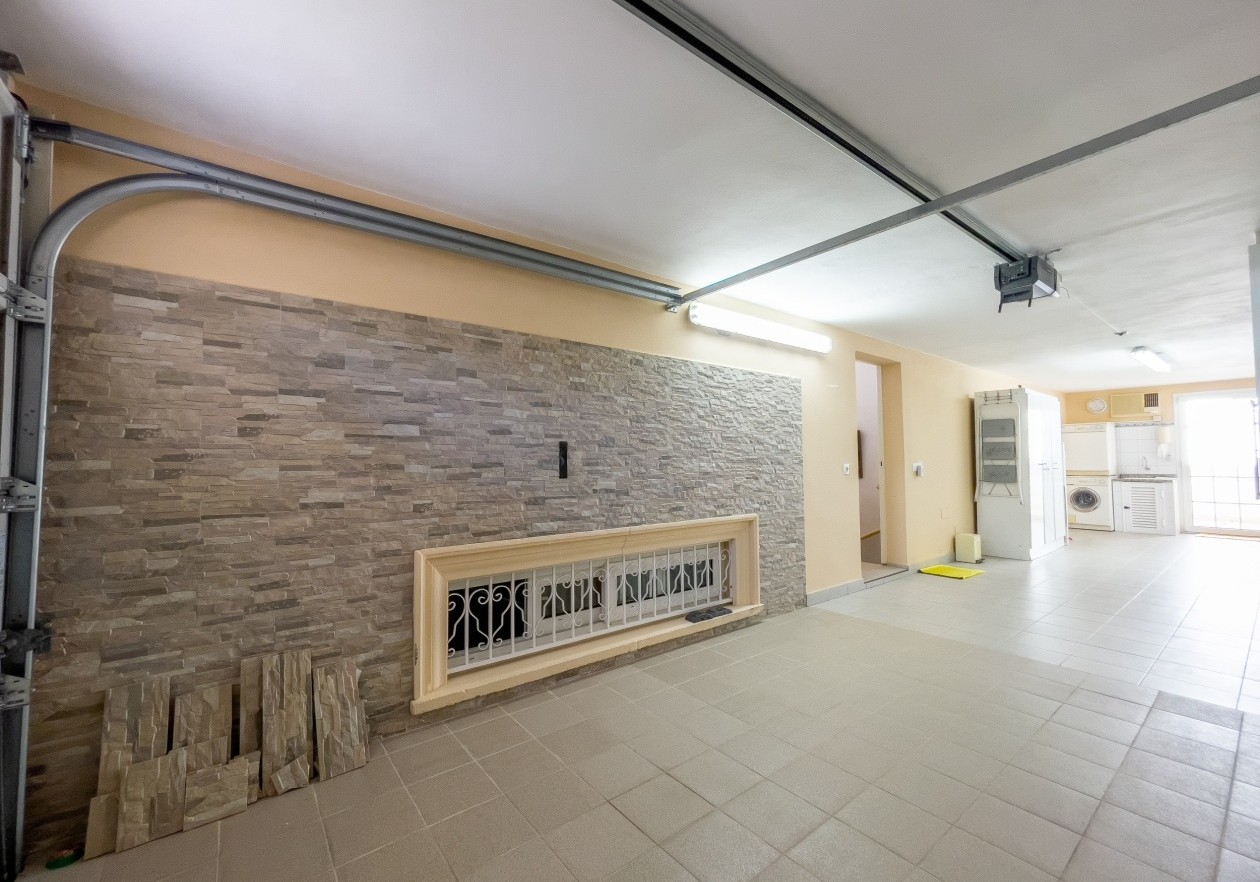 Lujosa villa en el complejo Parque la Duquesa - Bahía del Duque