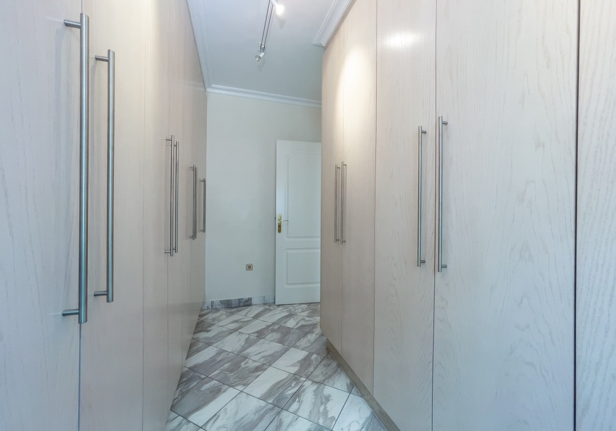 Lujosa villa en el complejo Parque la Duquesa - Bahía del Duque