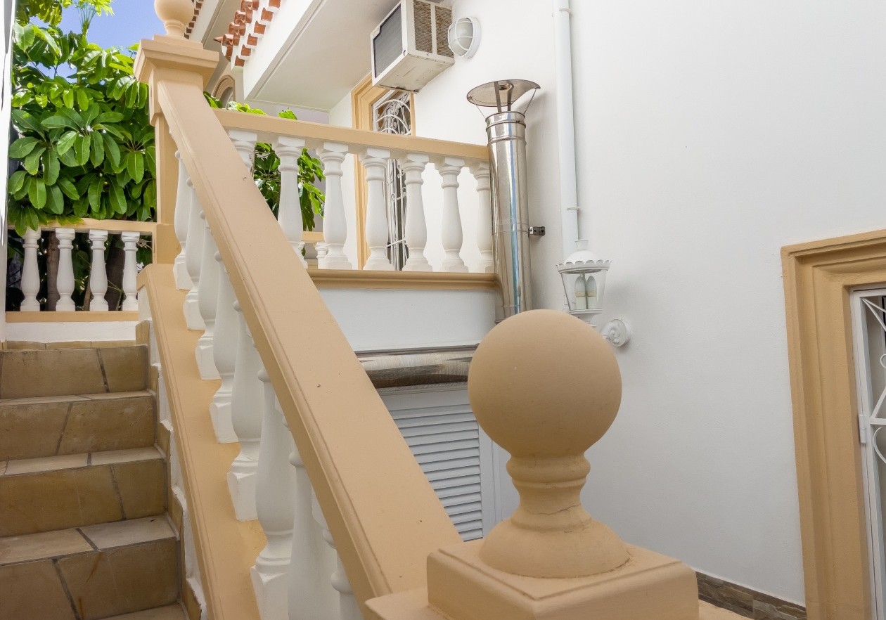 Lujosa villa en el complejo Parque la Duquesa - Bahía del Duque