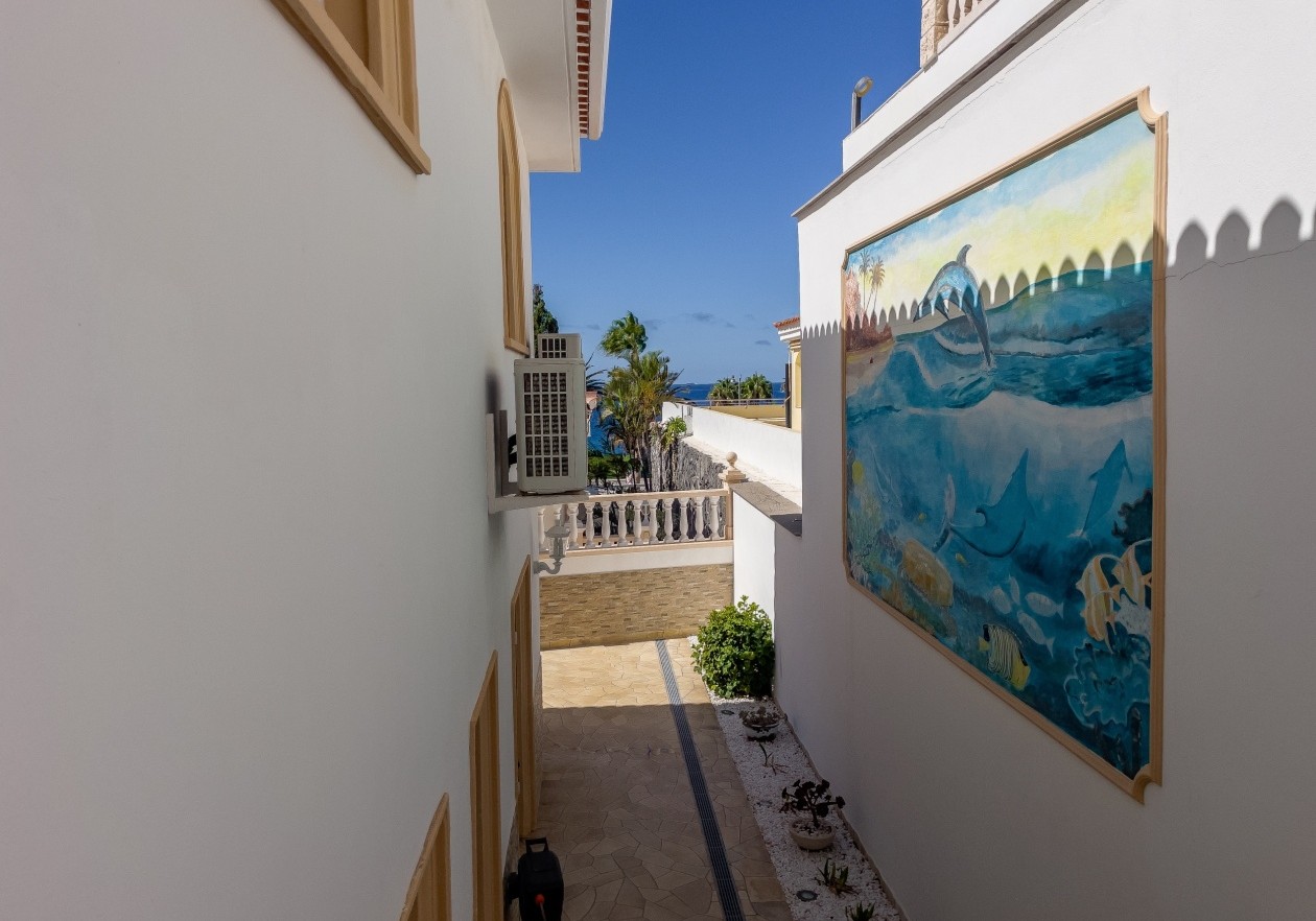 Lujosa villa en el complejo Parque la Duquesa - Bahía del Duque