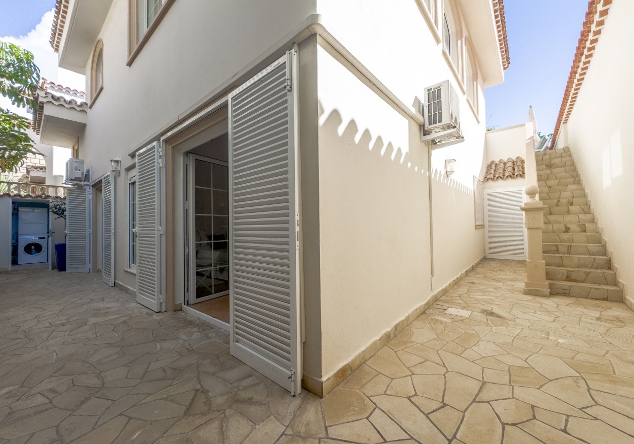 Preciosa villa en el complejo Parque La Duquesa en Bahía del Duque - Adeje