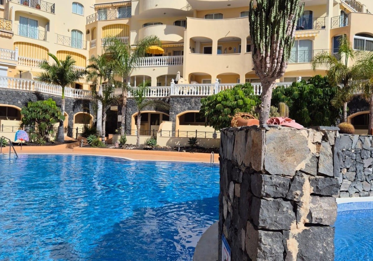 Apartamento con vistas al mar en Parque Tropical – Los Cristianos