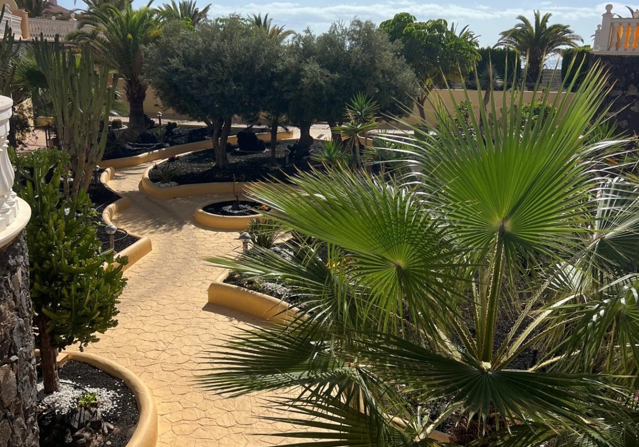 Apartamento con vistas al mar en Parque Tropical – Los Cristianos