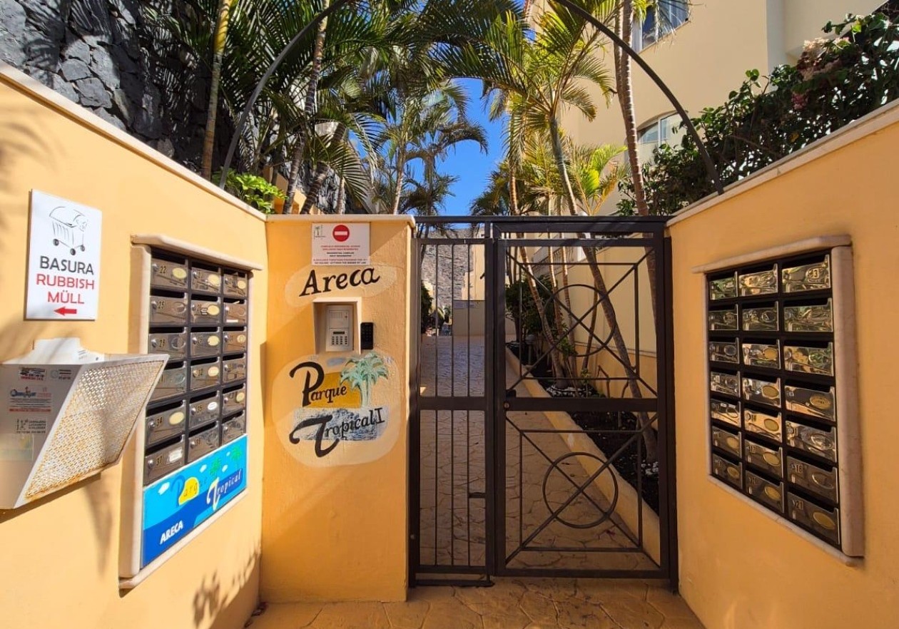 Apartamento con vistas al mar en Parque Tropical – Los Cristianos