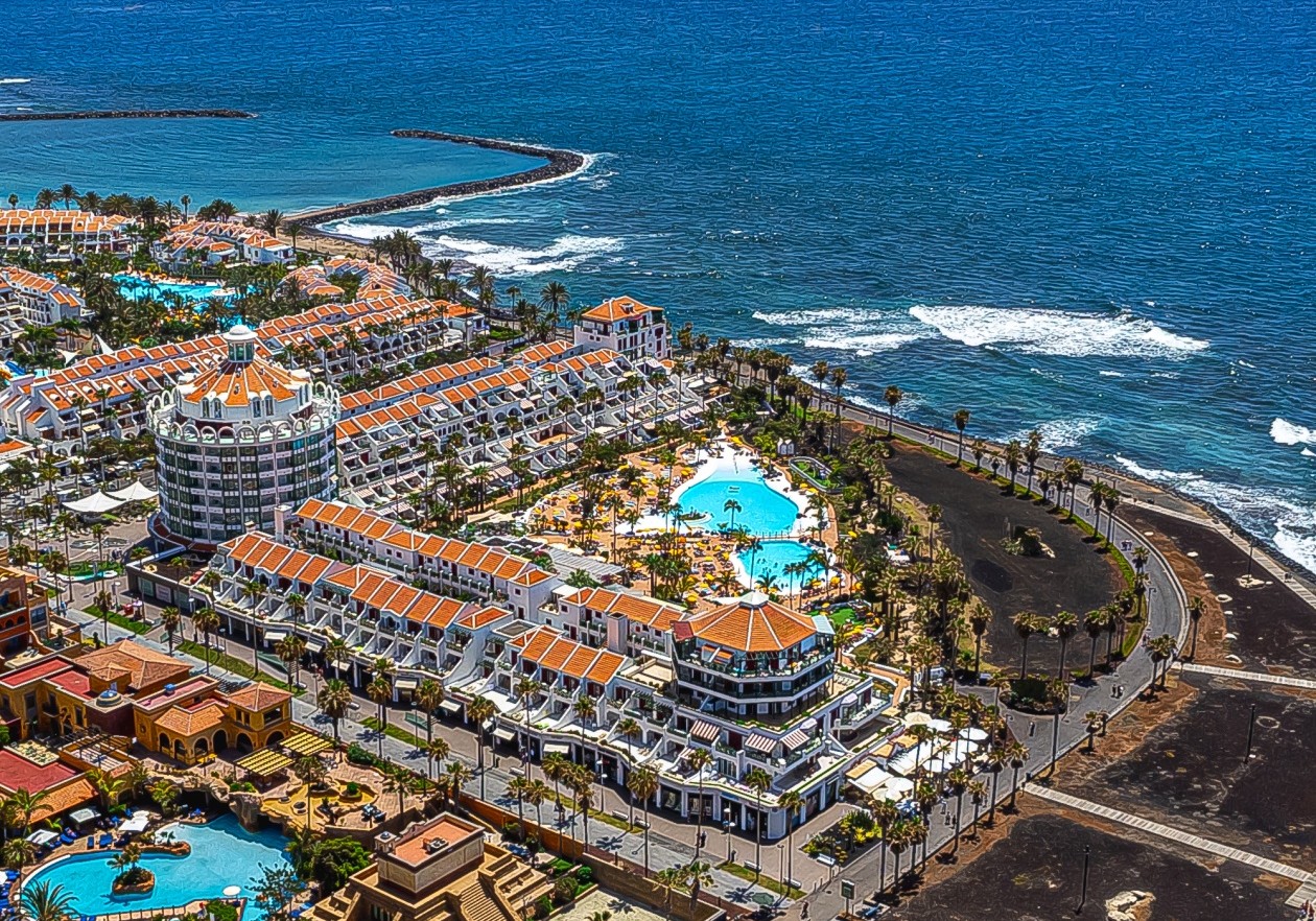 Studio with large terrace and panoramic views in Parque Santiago IV