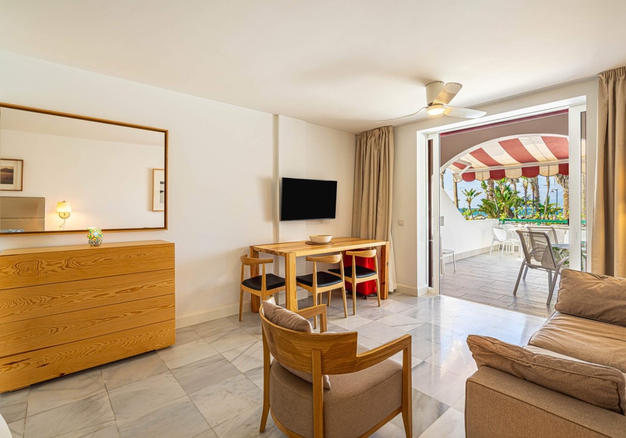 Studio with large terrace and panoramic views in Parque Santiago IV