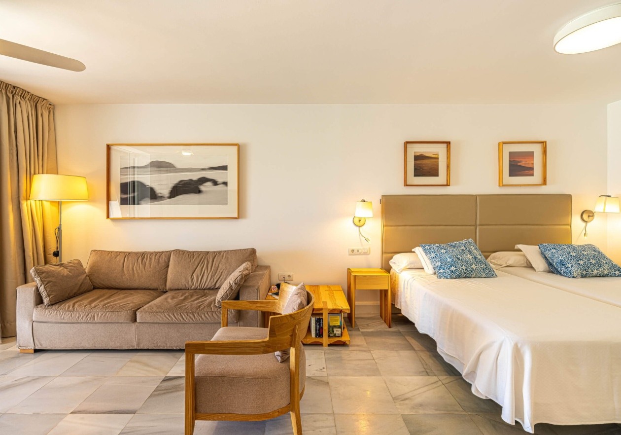 Studio with large terrace and panoramic views in Parque Santiago IV