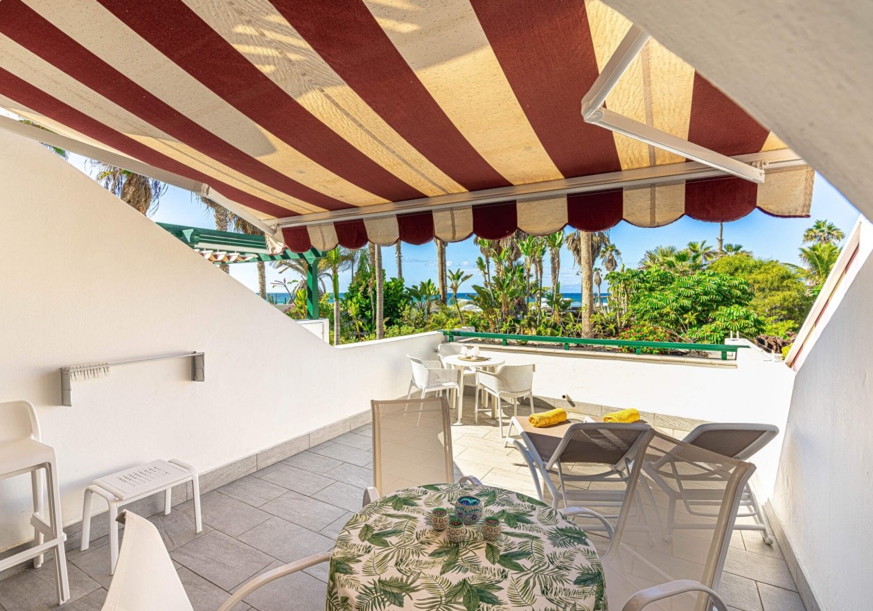 Studio with large terrace and panoramic views in Parque Santiago IV