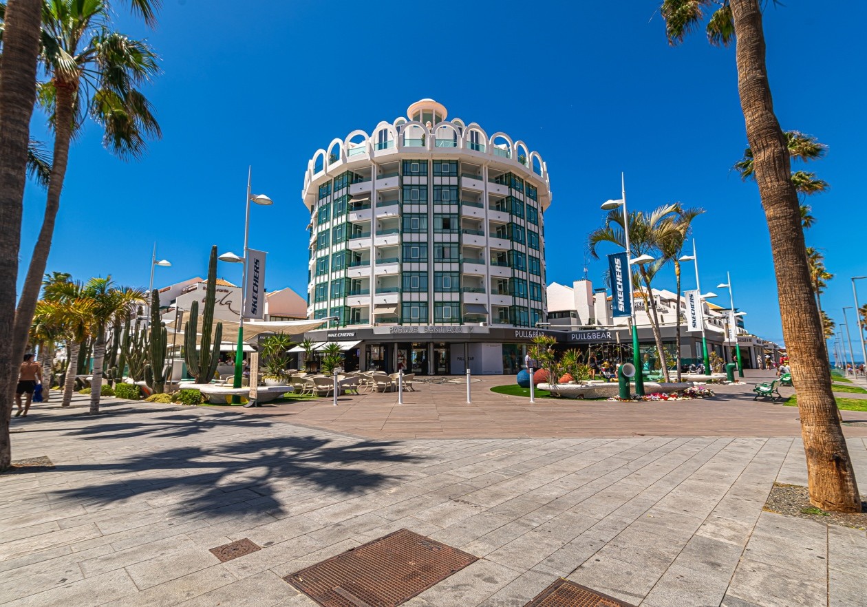 Studio with large terrace and panoramic views in Parque Santiago IV