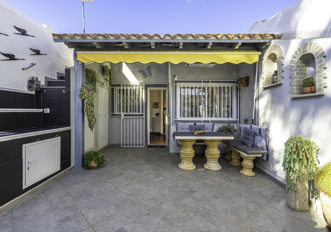 Beautiful, fully renovated bungalow - Costa del Silencio