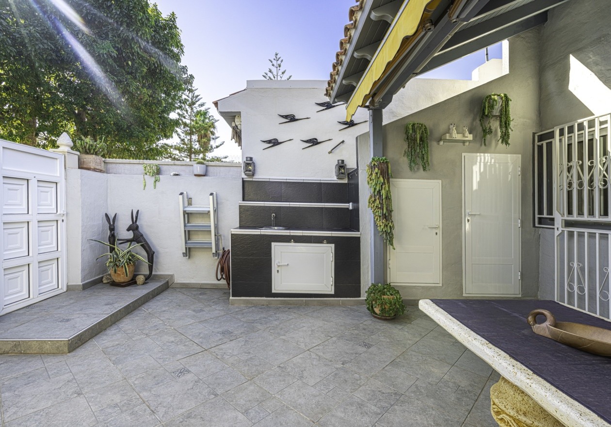 Beautiful, fully renovated bungalow - Costa del Silencio