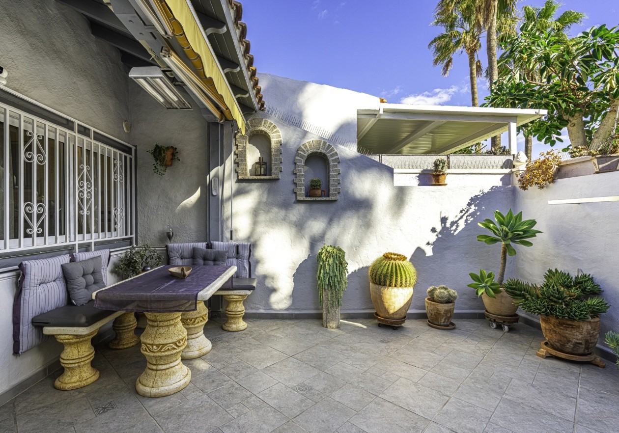 Beautiful, fully renovated bungalow - Costa del Silencio