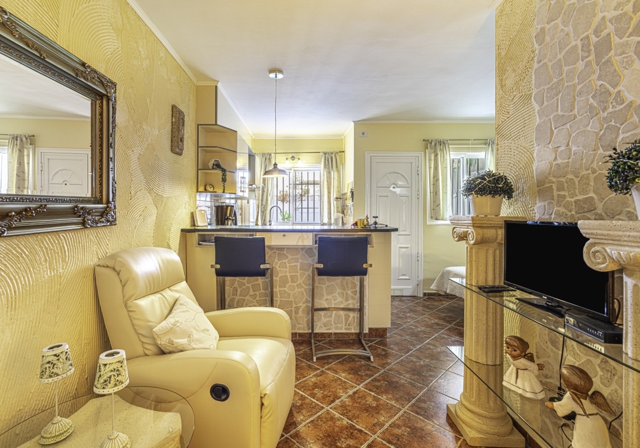 Beautiful, fully renovated bungalow - Costa del Silencio