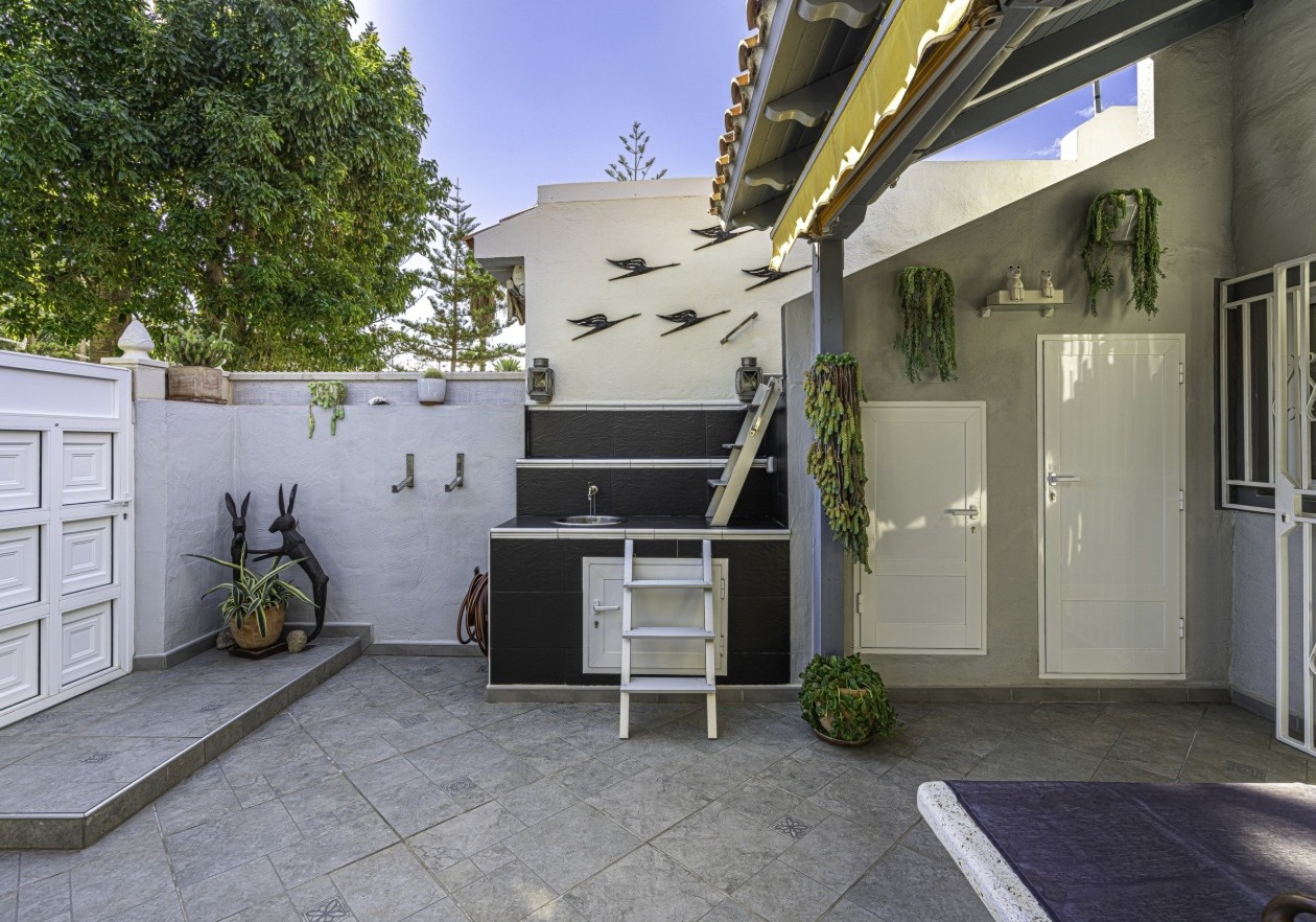 Beautiful, fully renovated bungalow - Costa del Silencio