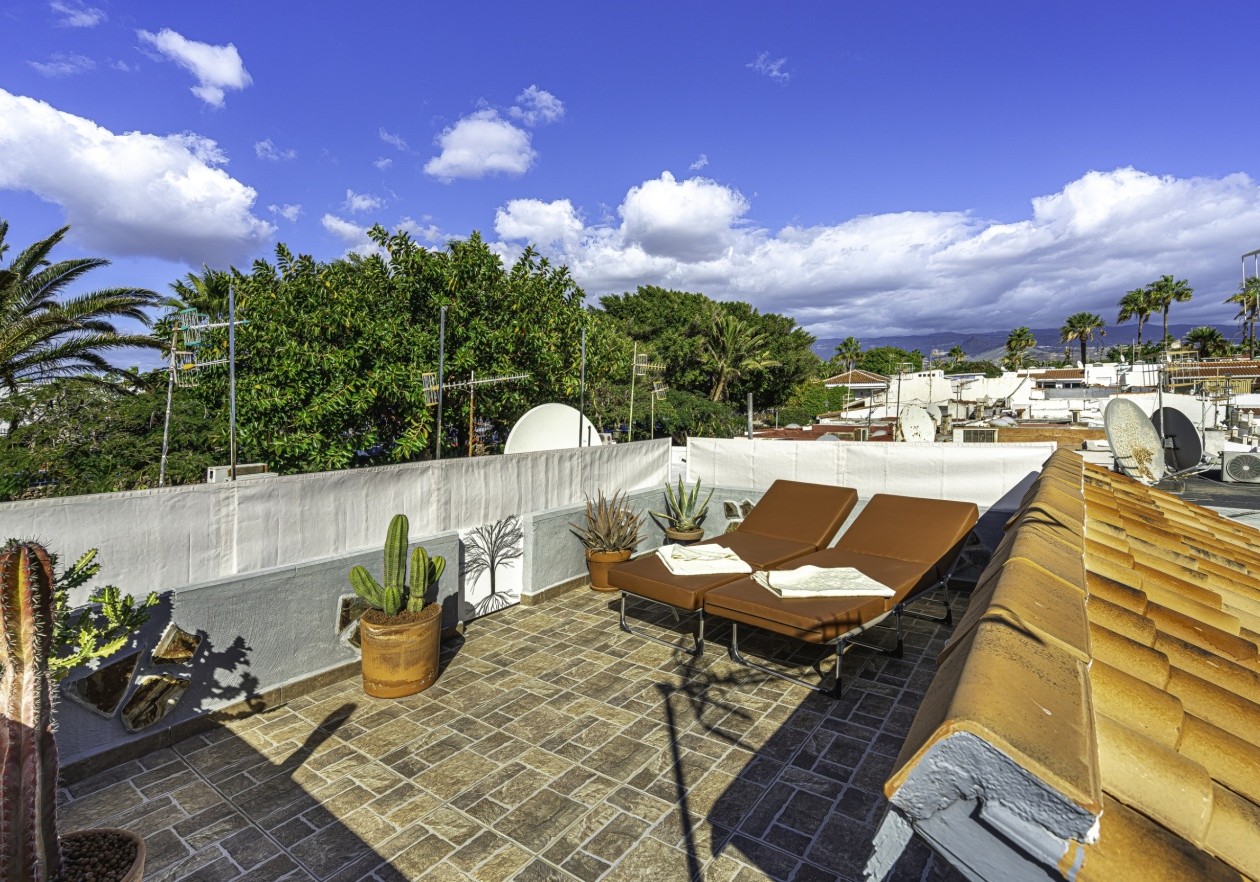 Beautiful, fully renovated bungalow - Costa del Silencio