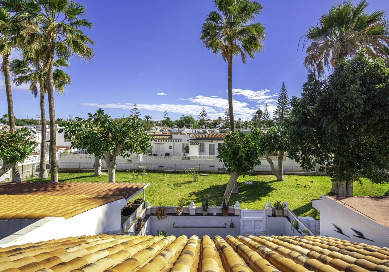 Beautiful, fully renovated bungalow - Costa del Silencio