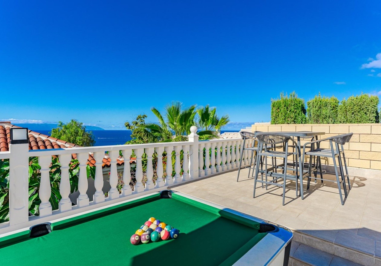 Exclusiva villa en Playa de la Arena - Puerto de Santiago