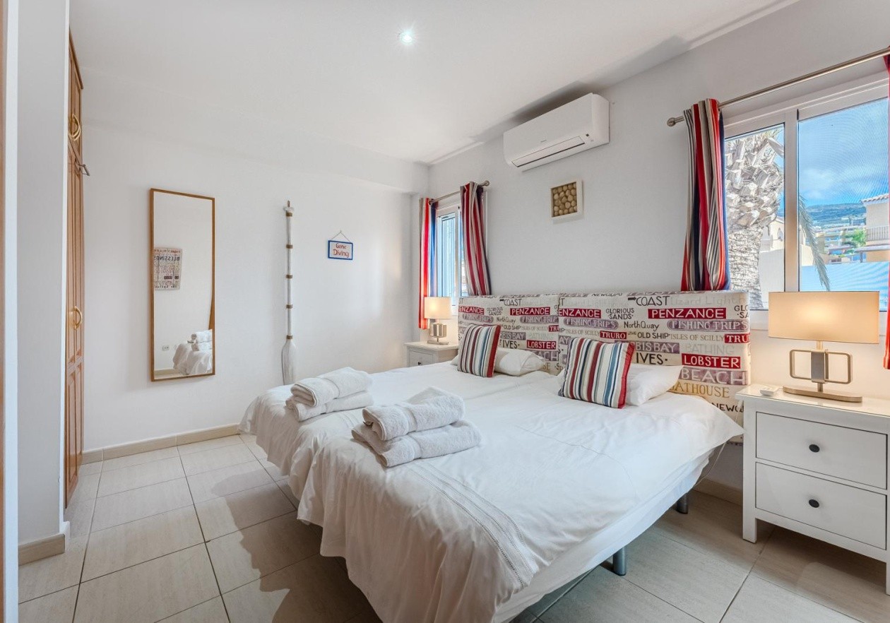 Exclusiva villa en Playa de la Arena - Puerto de Santiago