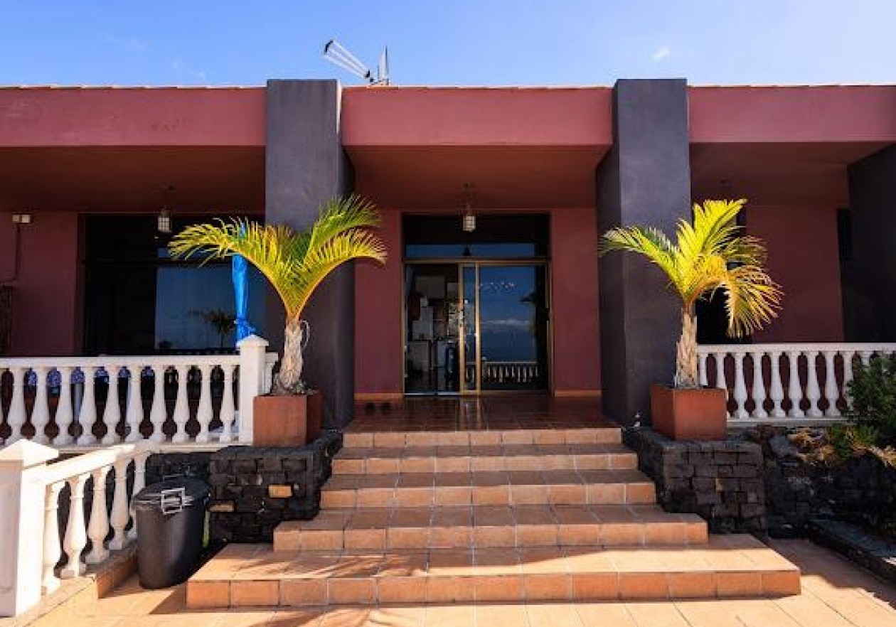 Finca con amplia casa de campo - Guía de Isora