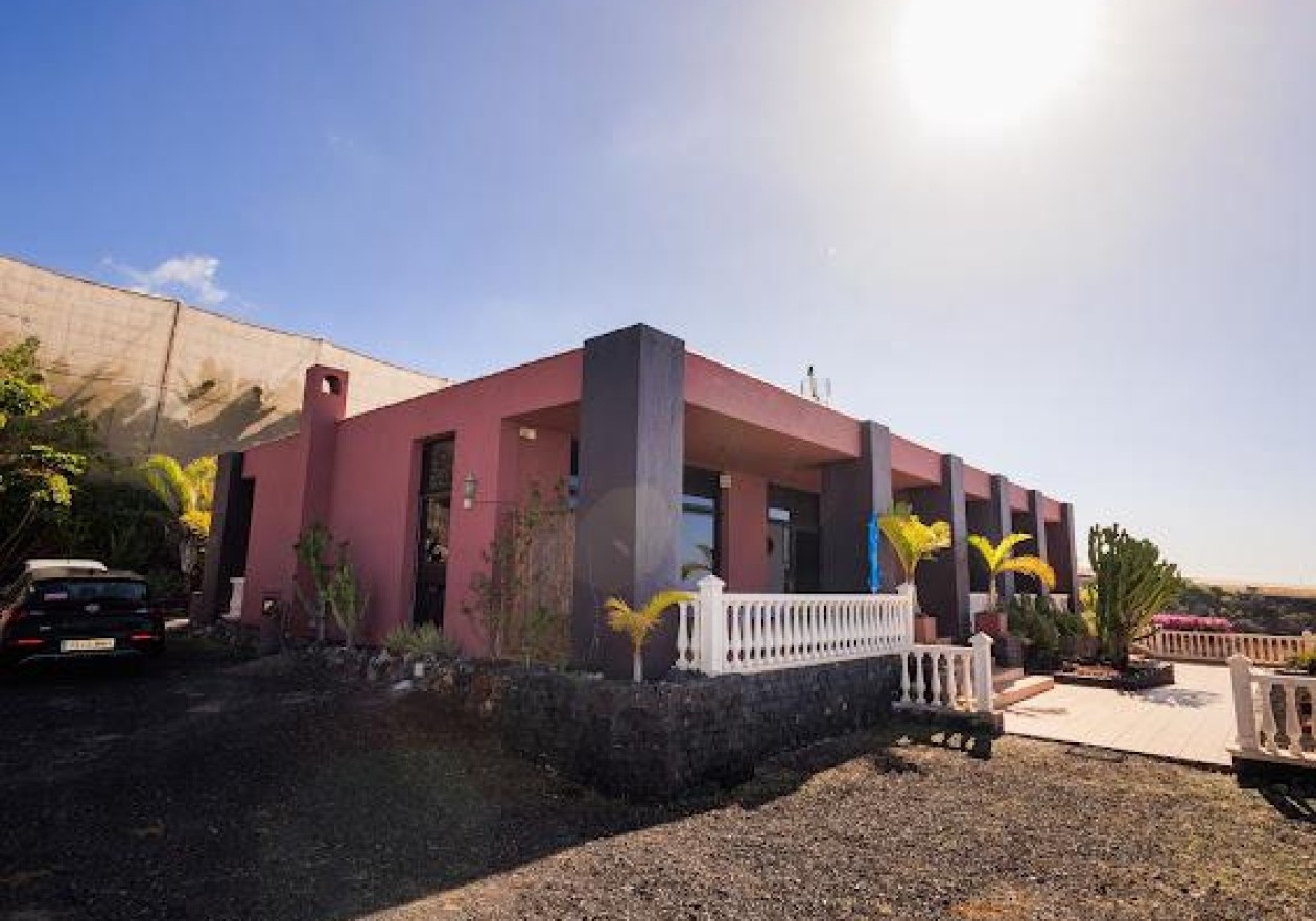 Finca con amplia casa de campo - Guía de Isora