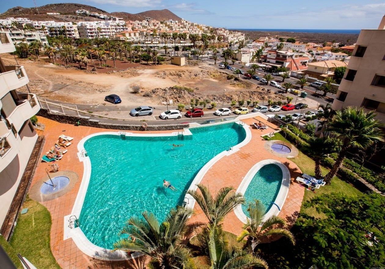 Apartamento de 1 dormitorio con amplia terraza en Palm-Mar - Arona