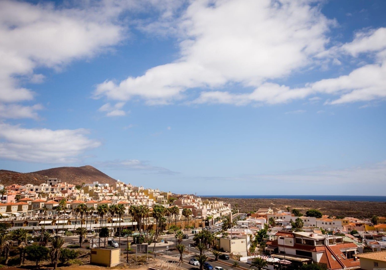 Apartamento de 1 dormitorio con amplia terraza en Palm-Mar - Arona