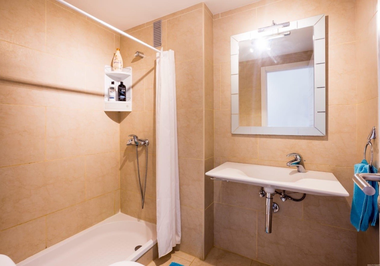 Apartamento de 1 dormitorio con amplia terraza en Palm-Mar - Arona