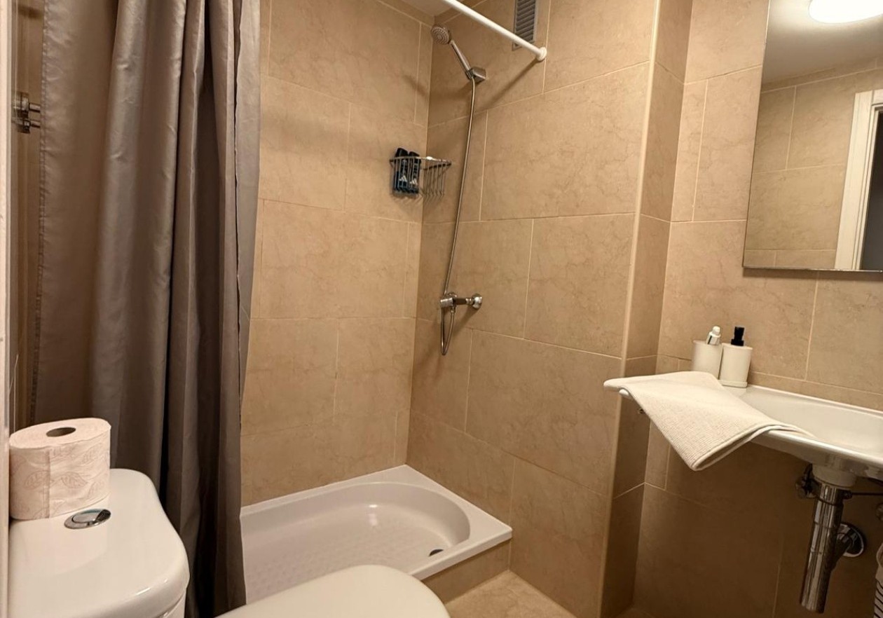 Apartamento de 1 dormitorio con amplia terraza en Palm-Mar - Arona