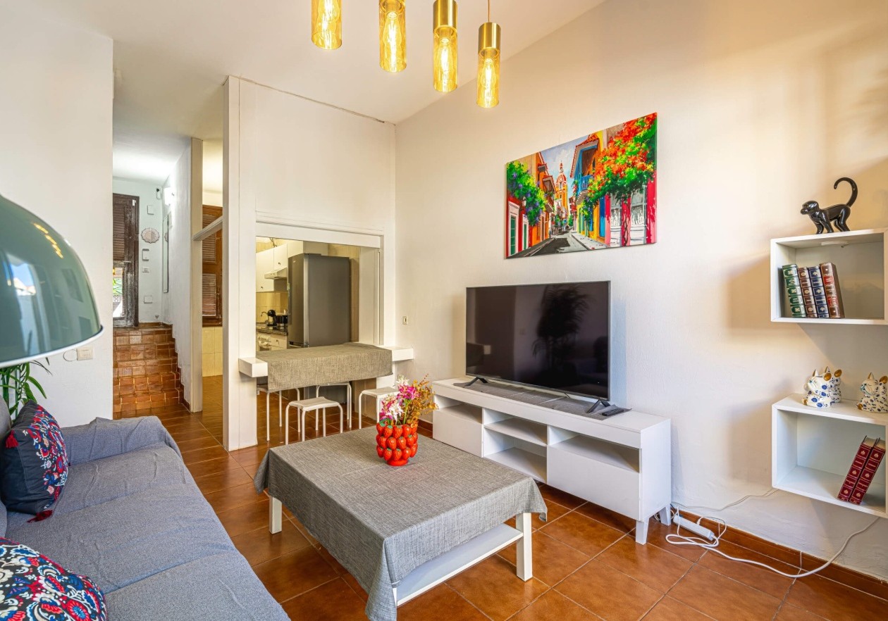 Duplex for Sale in Playa de las Américas - Unique Opportunity