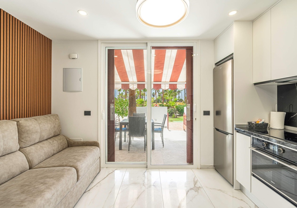 Modern design Studio Apartment in Parque Santiago IV – Playa de Las Américas
