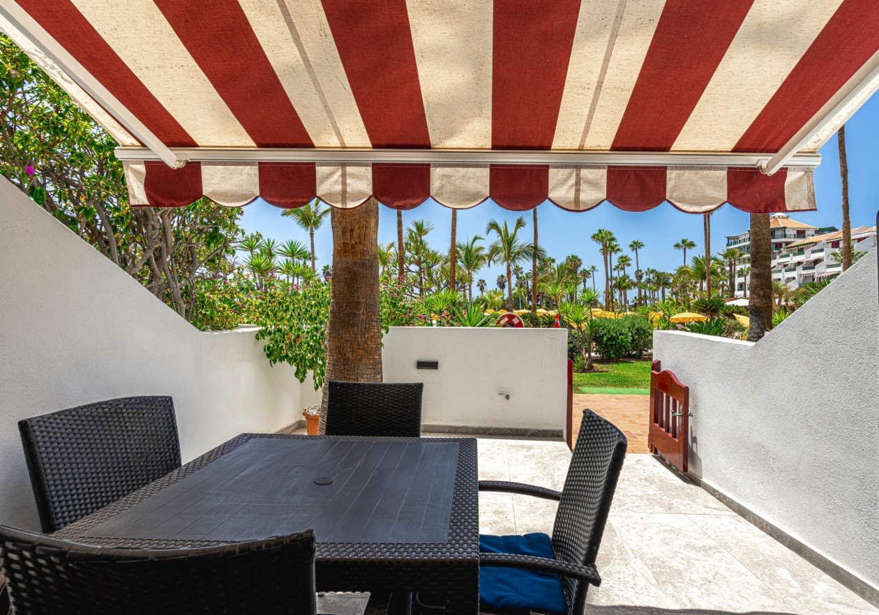 Modern design Studio Apartment in Parque Santiago IV – Playa de Las Américas