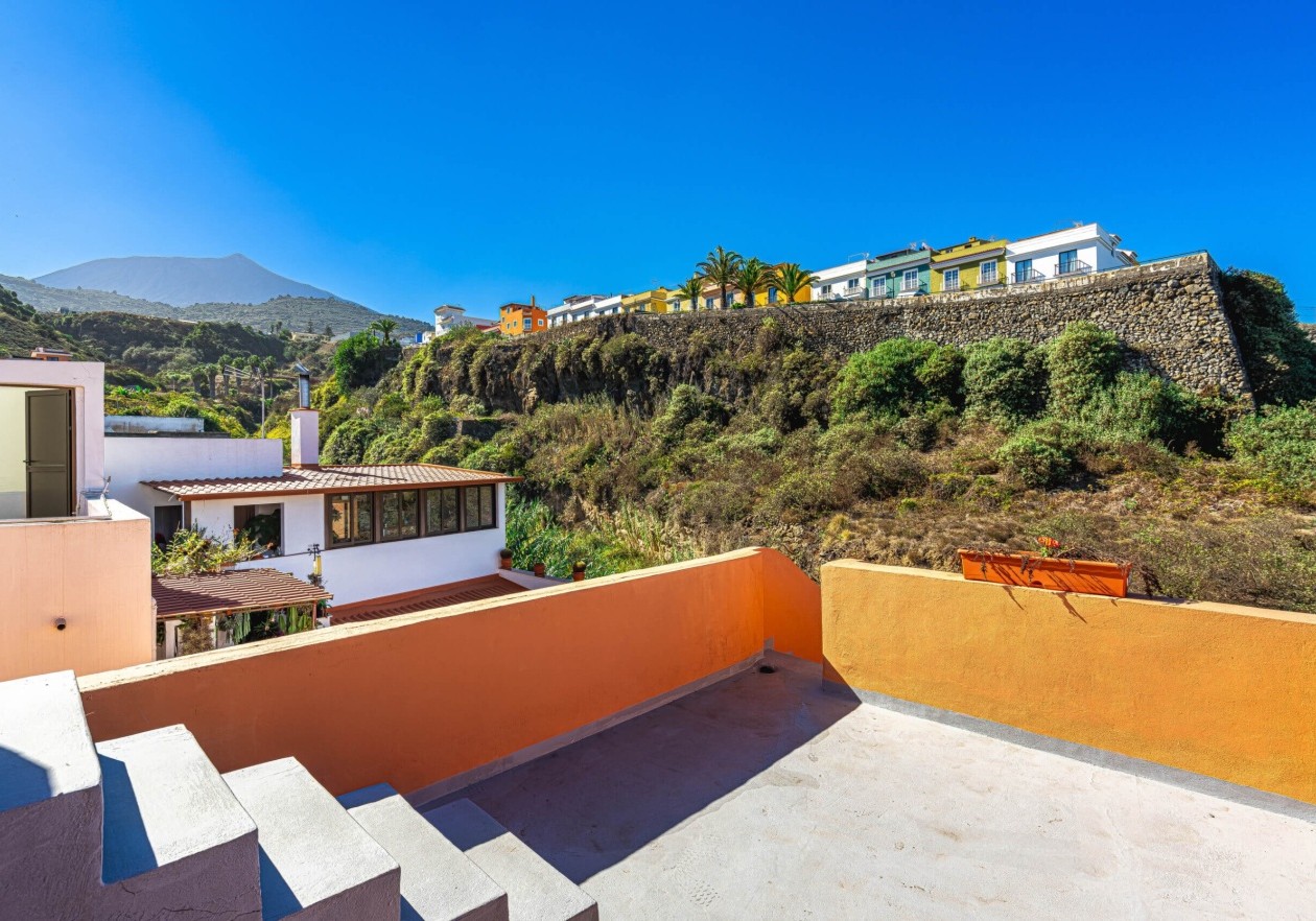 Detached house for sale in San Juan de la Rambla